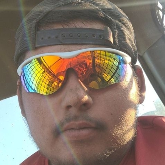 Meet your Posher, Matthew - Picture 1 of 1